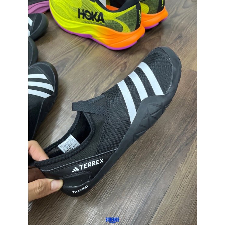HP8648 - ADIDAS TERREX JAWPAW DS FB