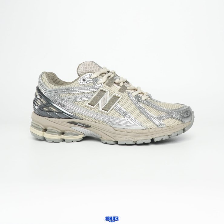 CS4450 - NEWBALANCE 1906 SILVER TAN DS FB