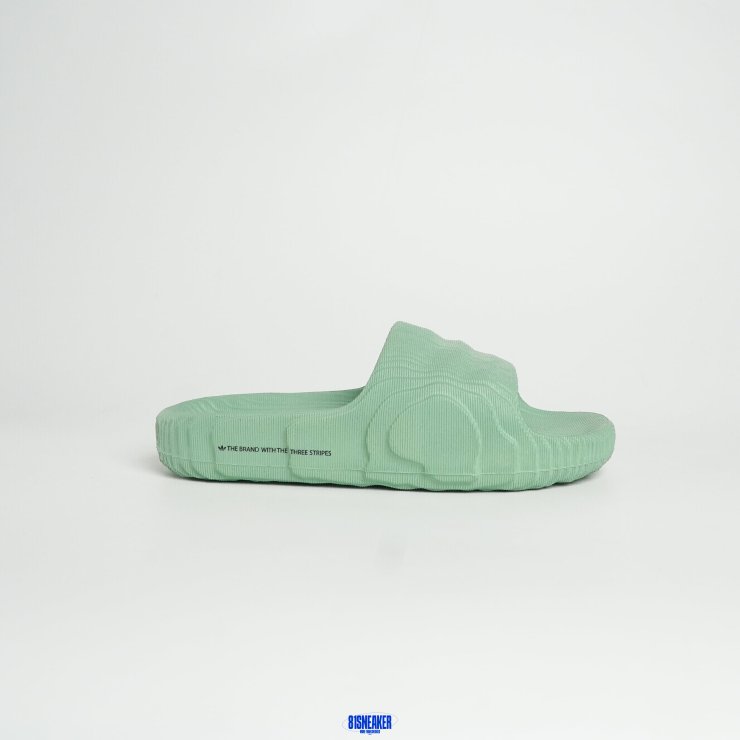 T826CS34 - ADILETTE 22 HAZY GREEN DS - 38