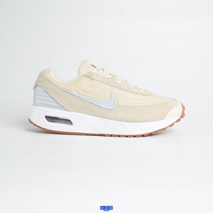 T926AM2 - NIKE AIR MAX VERSE WHITE CREAM - 41