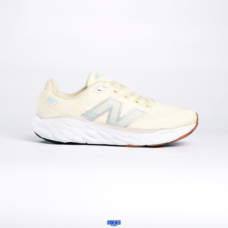 T1026CS11 - NEWBLANCE 880 FRESH FOAM GREEN - 41,5
