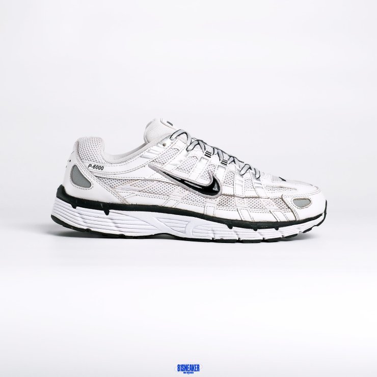 1026CS58 - NIKE P-6000 WHITE BLACK - 42,5