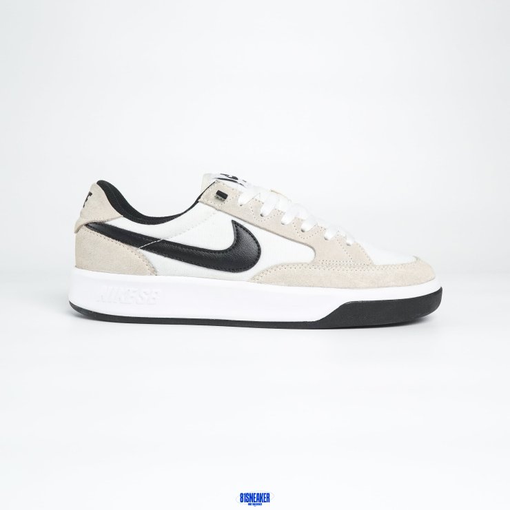 1026CS67 - NIKE SB ADVERSARY WHITE BLACK - 42