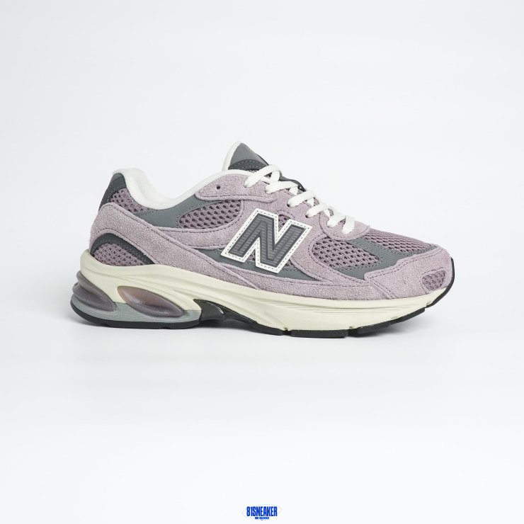 1026CS96 - NEW BALANCE 2010 ICE WINE LN FB - 40,5