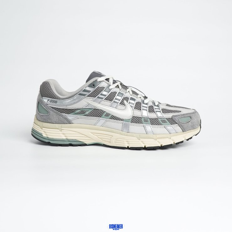 1026CS98 - NIKE P-6000 FLAT PEWTER FB - 42,5