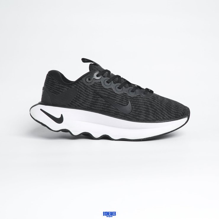 1026CS120 - NIKE MOTIVA BLACK - 41