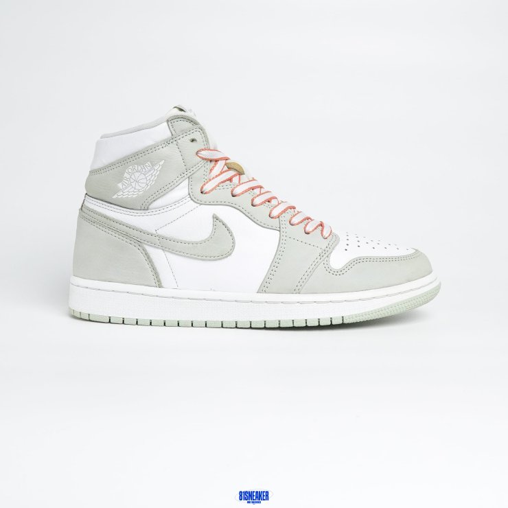 1026JD18 - JORDAN 1 HIGH OG SEAFOAM - 41