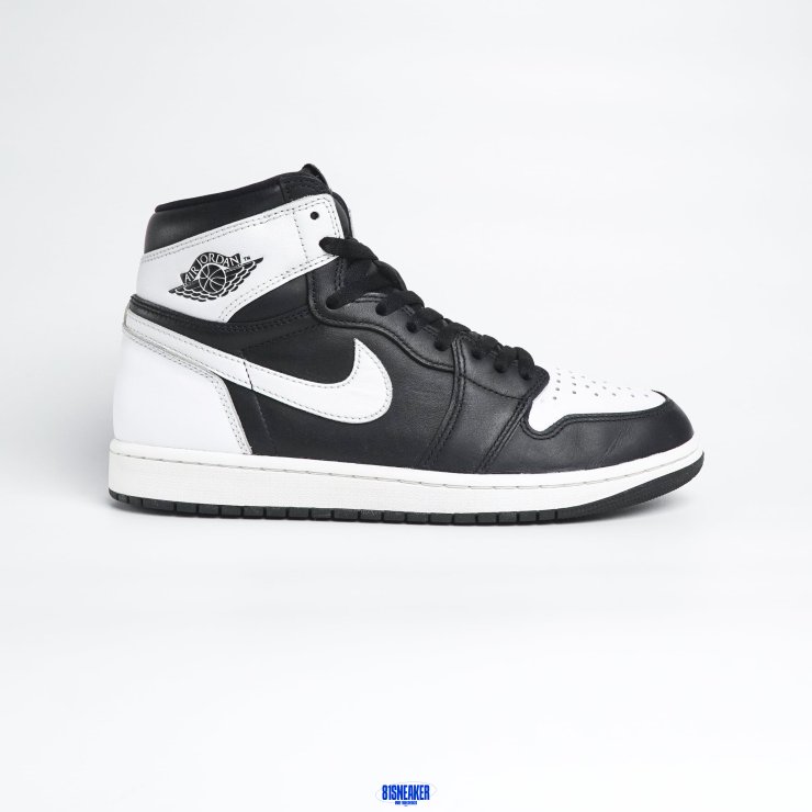 1026JD29 - JORDAN 1 HIGH OG BLACK WHITE FB - 44