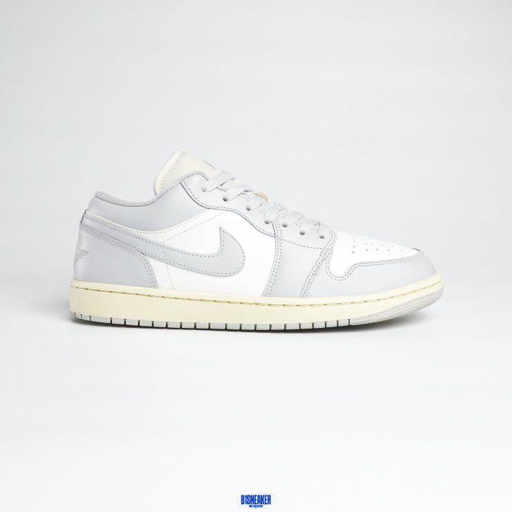 1026JD32 - JORDAN 1 LOW COCONUT MILK NEUTRAL GREY FB - 44.5